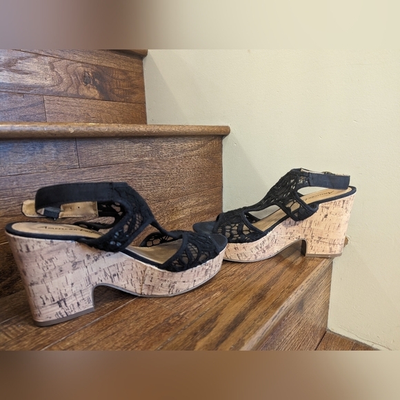 American Eagle Platform Lace cork wedges shoes Size 8 - Picture 4 of 10